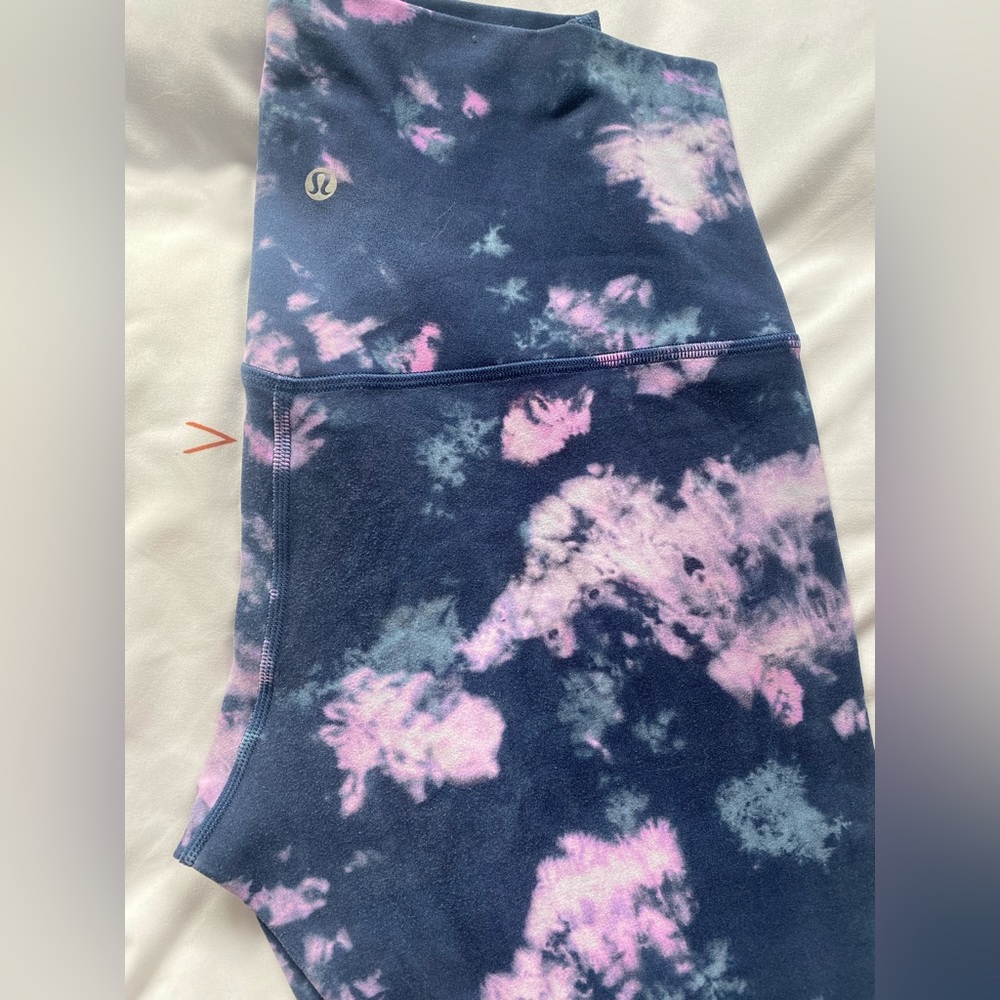 Lulu Align High Rise - Tie Dye Mineral Blue Multi - 28”